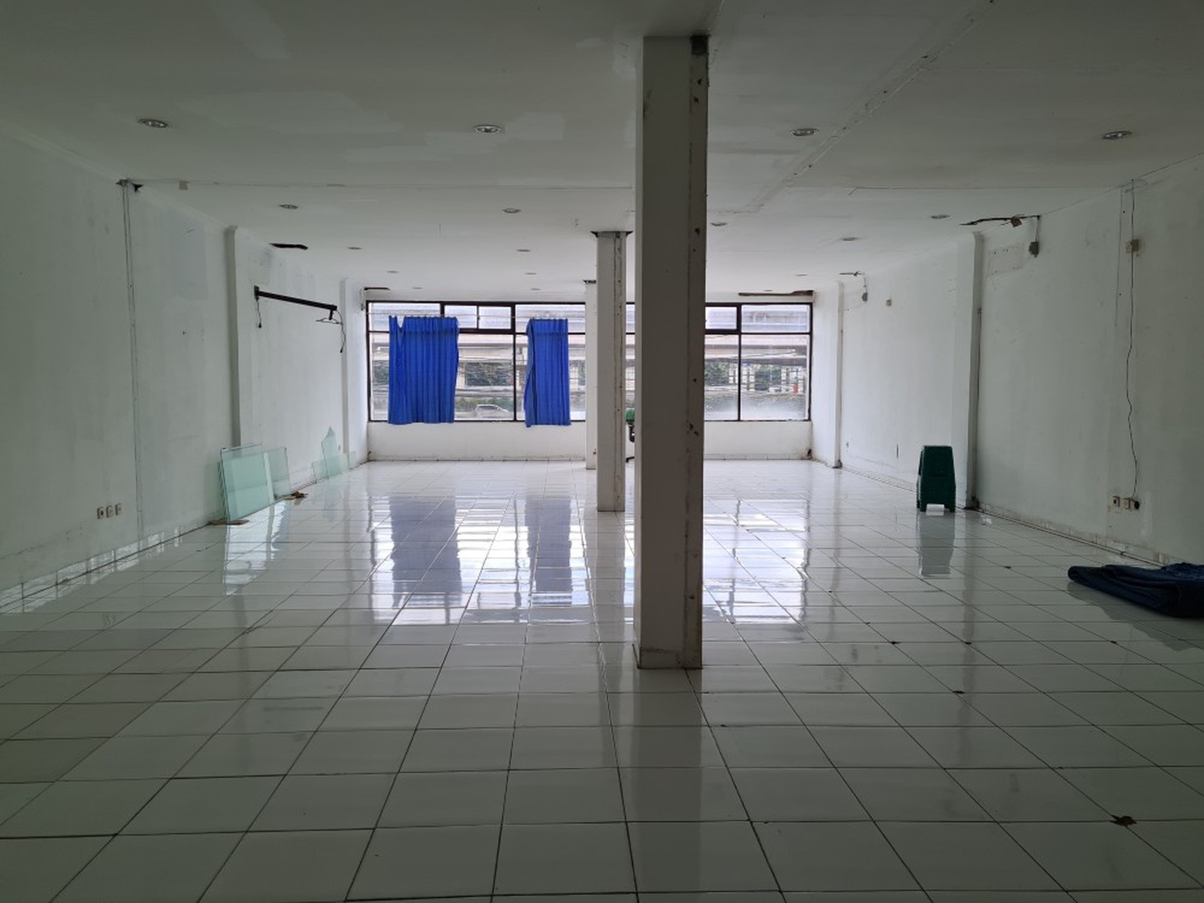 Ruko Raya Kalimalang, Duren Sawit, Jakarta