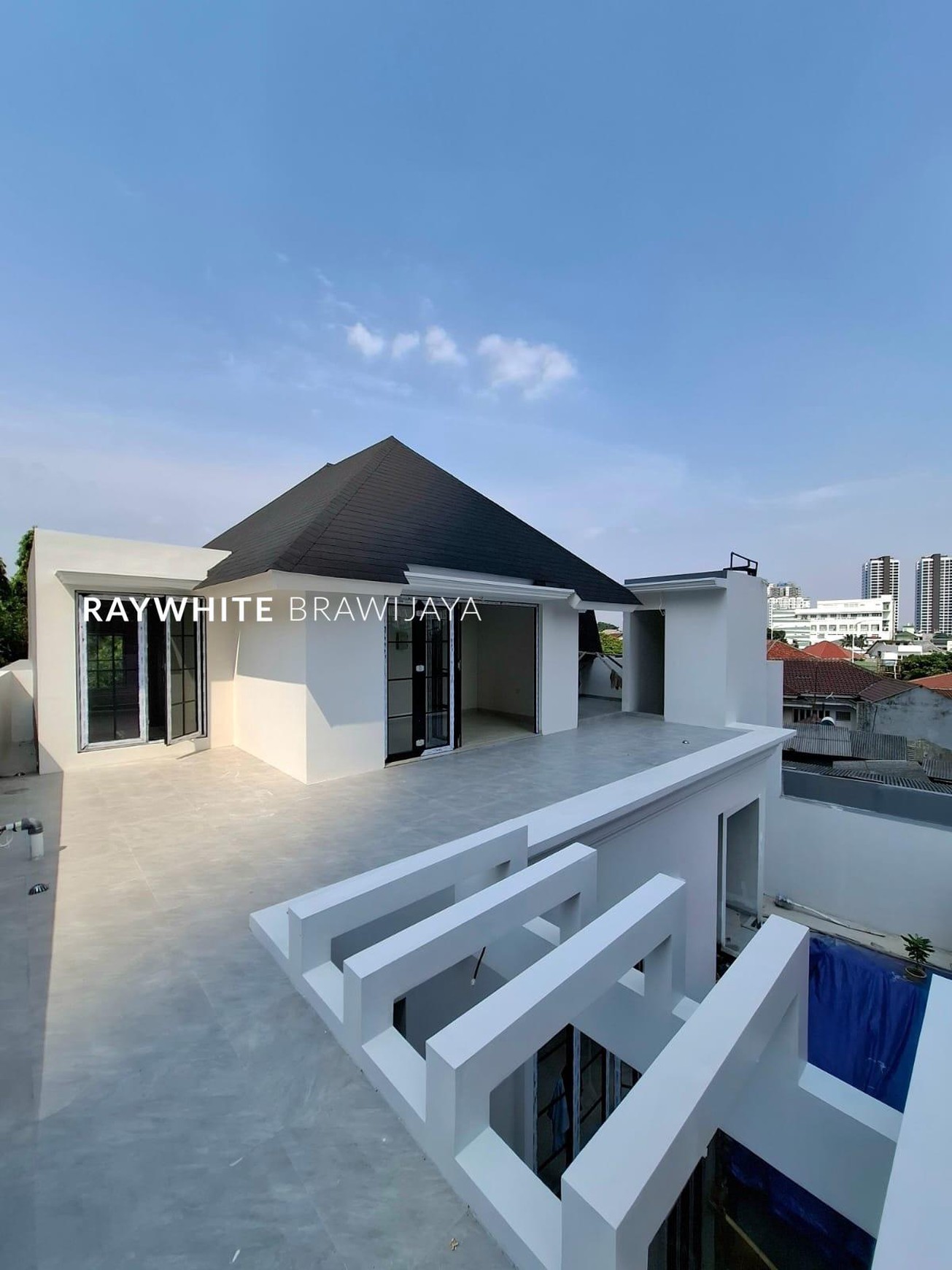 Brand New House American Classic Kebayoran Baru