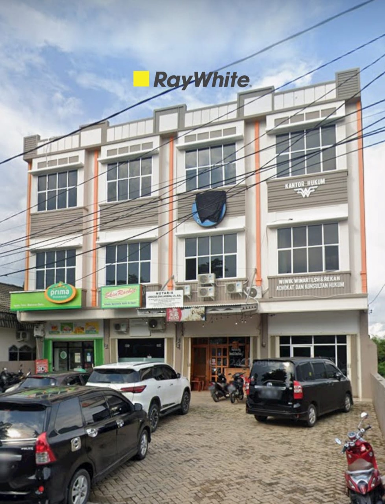 Ruko 3 lantai di urip sumoharjo way halim bandar lampung