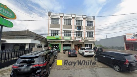Ruko 3 lantai di urip sumoharjo way halim bandar lampung