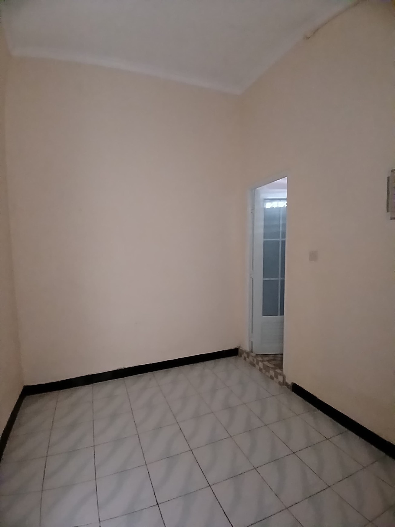 Investasi Rumah kost Furnish 35 Kamar Tidur Lokasi Dekat Kampus YKPN Caturtunggal Depok Sleman