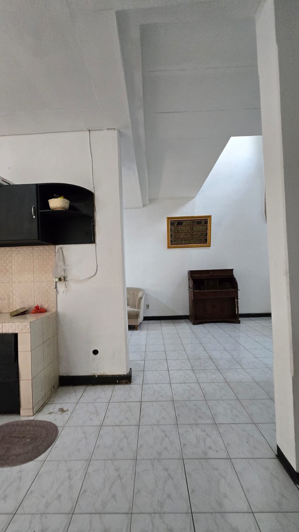 Rumah dalam Komplek Cinere Dekat ke Tol - Harga Spesial