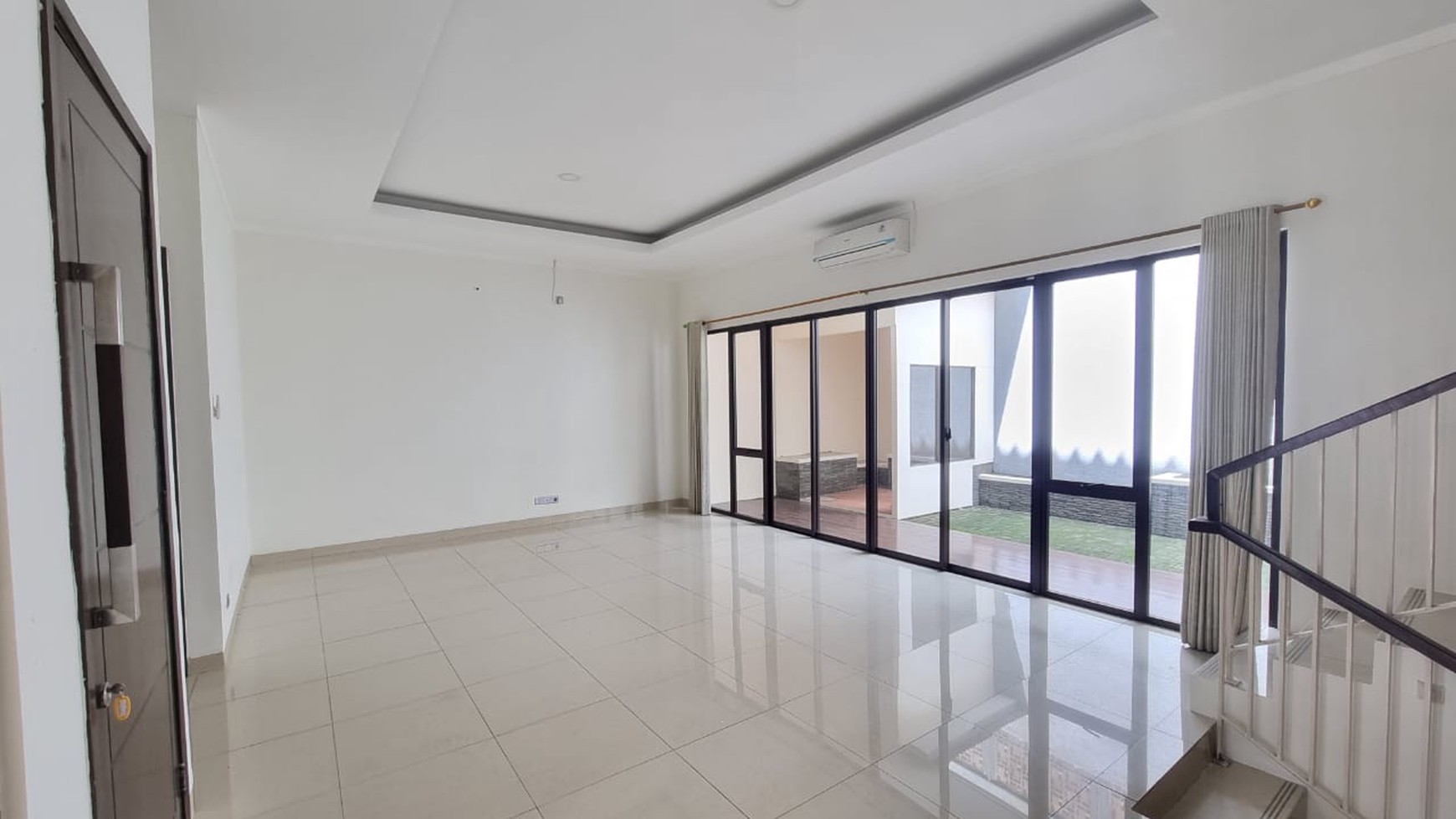 Rumah 2½ Lantai Siap Huni Premium Area Semi Furnished @Bintaro-Sektor 7