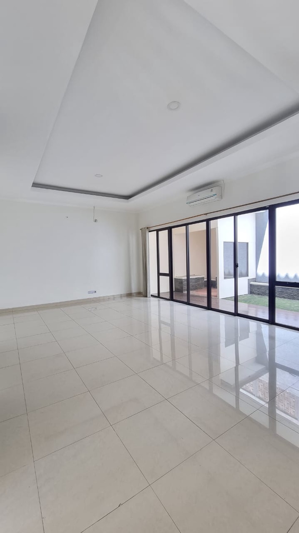 Rumah 2½ Lantai Siap Huni Premium Area Semi Furnished @Bintaro-Sektor 7