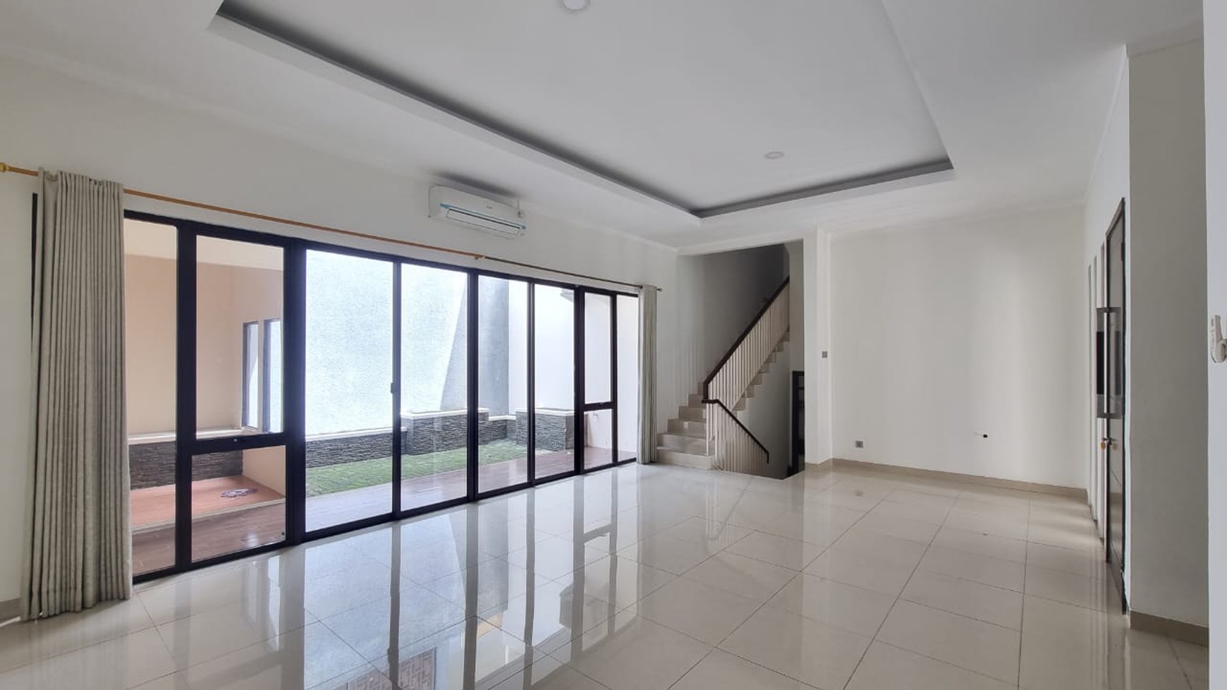 Rumah 2½ Lantai Siap Huni Premium Area Semi Furnished @Bintaro-Sektor 7