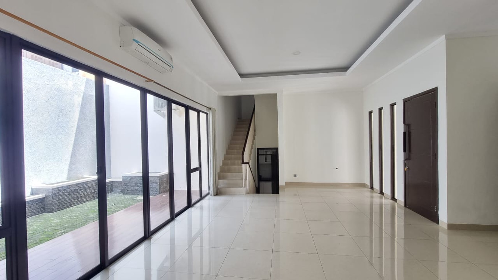 Rumah 2½ Lantai Siap Huni Premium Area Semi Furnished @Bintaro-Sektor 7