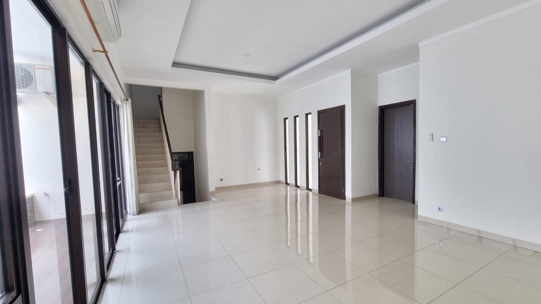 Rumah 2½ Lantai Siap Huni Premium Area Semi Furnished @Bintaro-Sektor 7