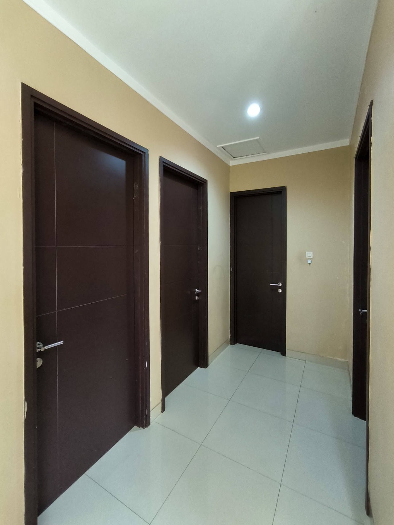Rumah 2 lantai,luas tanah 144 di Bintaro Jaya sektor 7