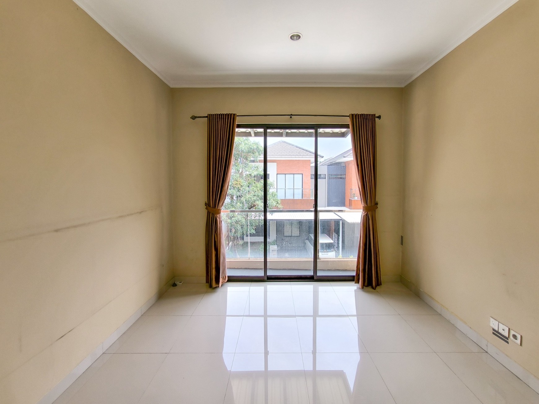 Rumah 2 lantai,luas tanah 144 di Bintaro Jaya sektor 7