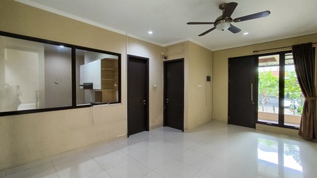 Rumah securty 24 jam,jalan lebar di Bintaro Jaya 9