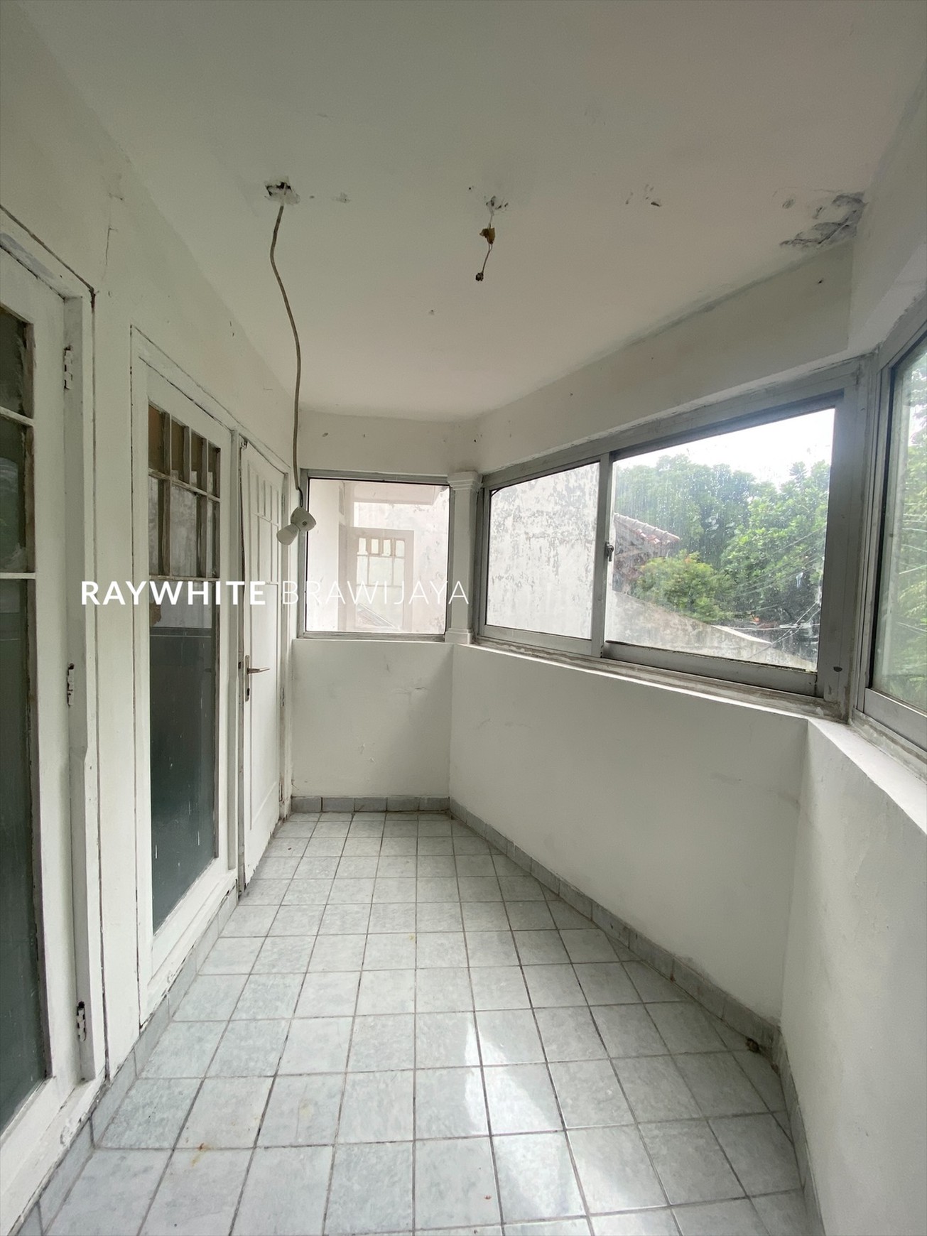 Rumah Dalam Kompleks Elit Area Tebet Mas Indah