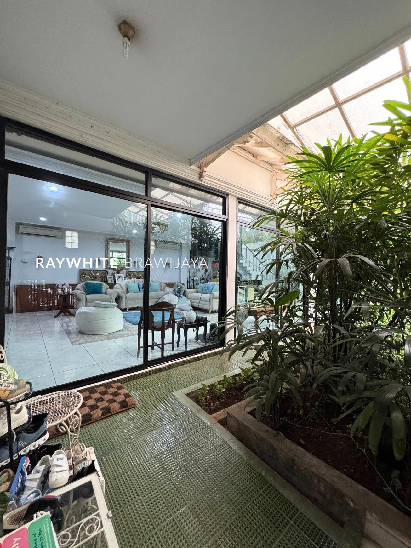 Rumah Dalam Cluster Lingkungan Tenang Area Bangka Kemang