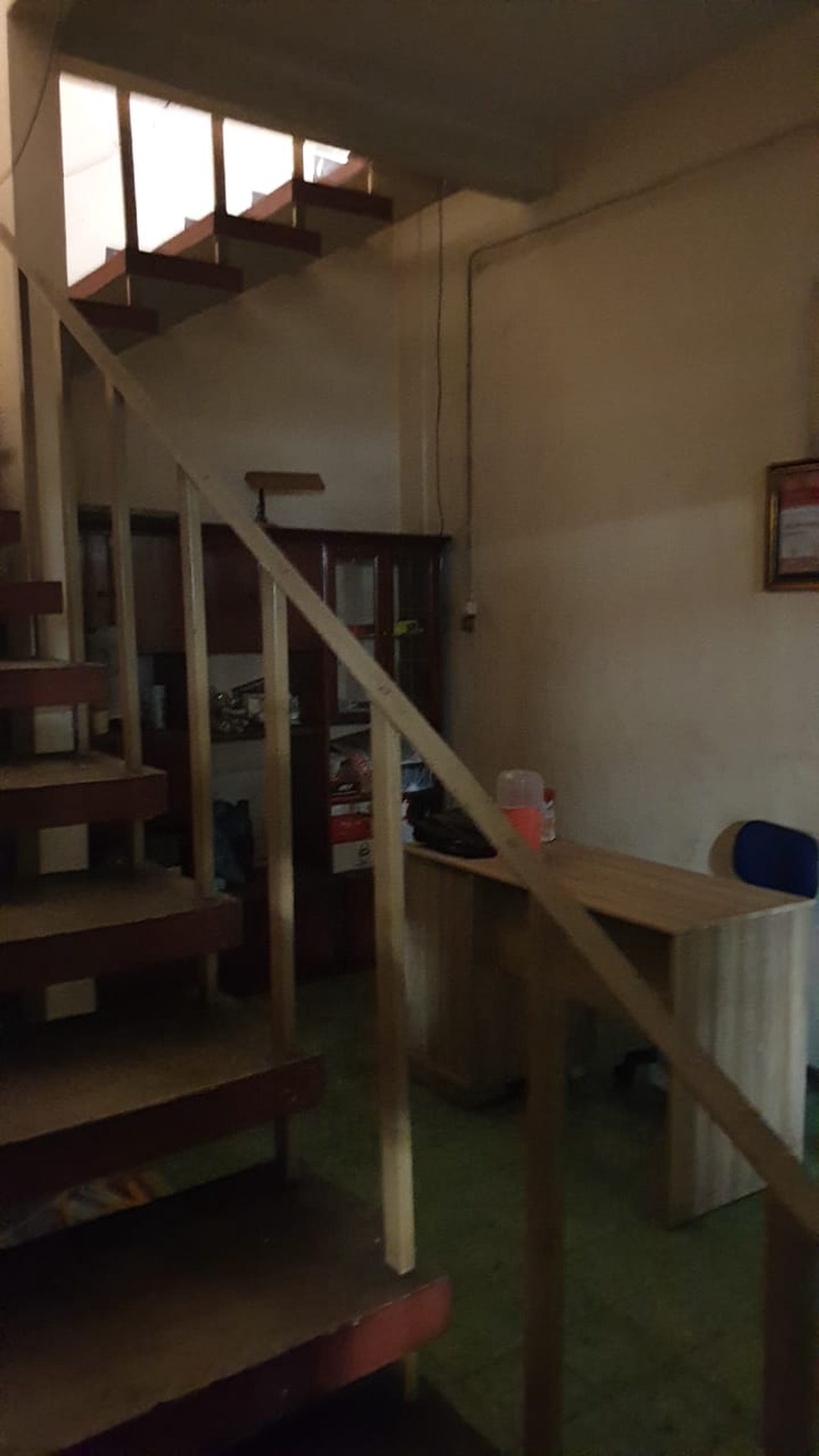 Ruang Usaha Posisi Hook Dijalan Pajajaran, Kemirirejo, Magelang Tengah
