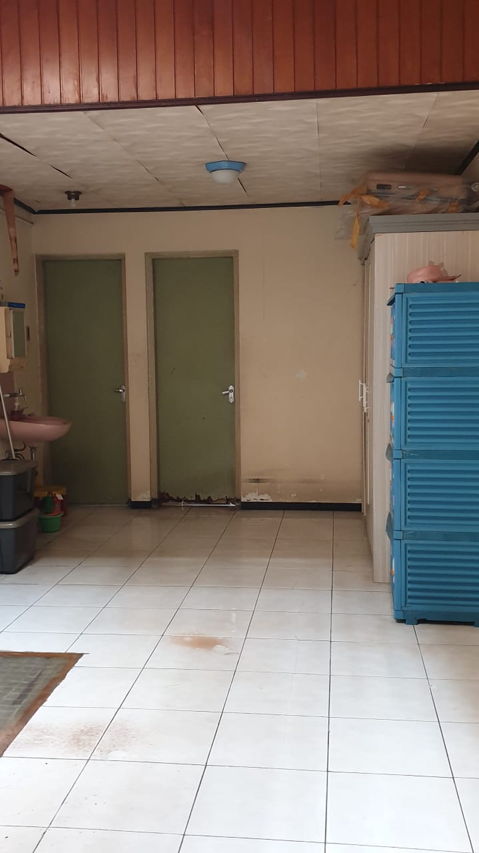 Ruang Usaha Posisi Hook Dijalan Pajajaran, Kemirirejo, Magelang Tengah