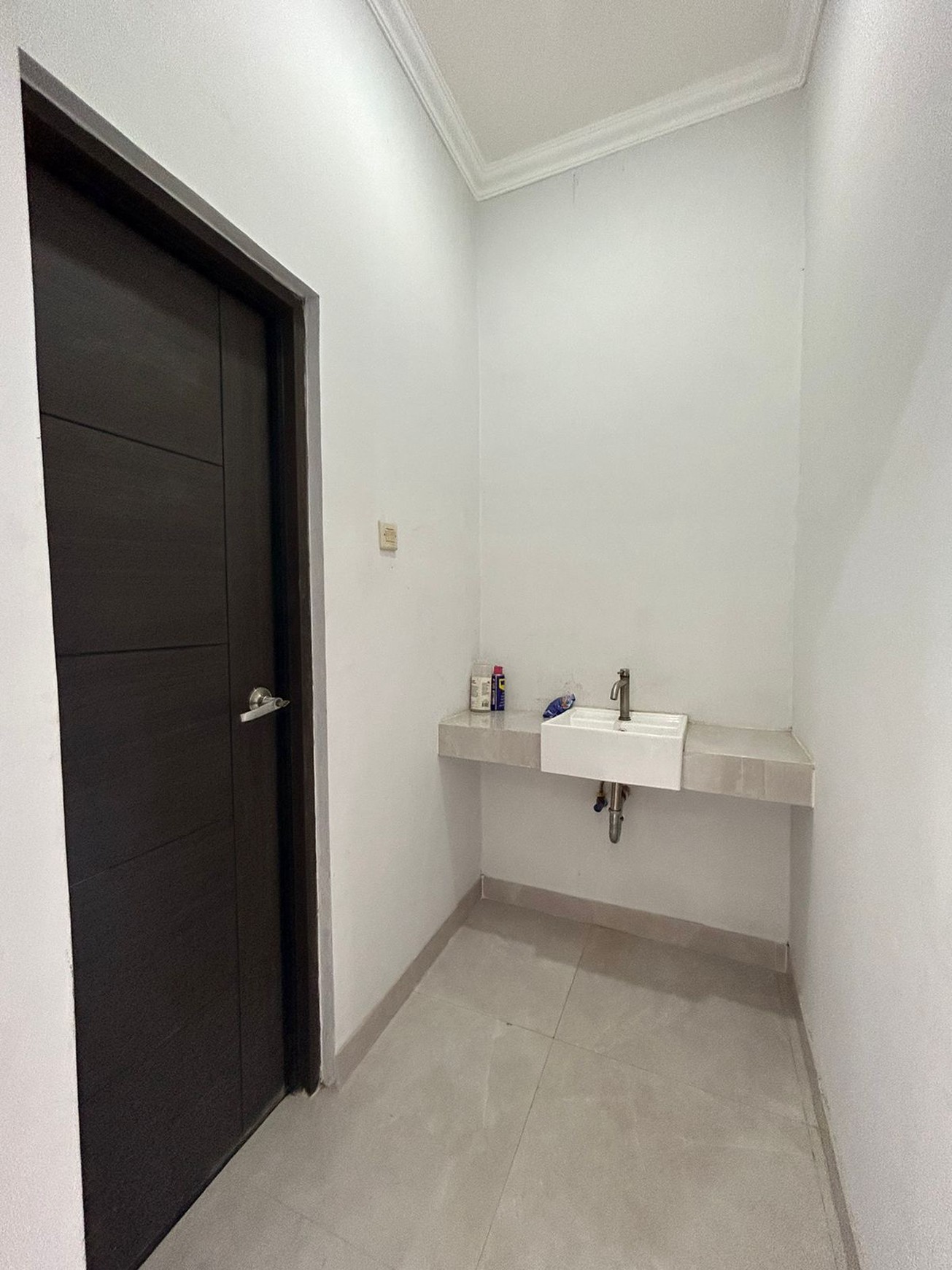 RUMAH DISEWAKAN.