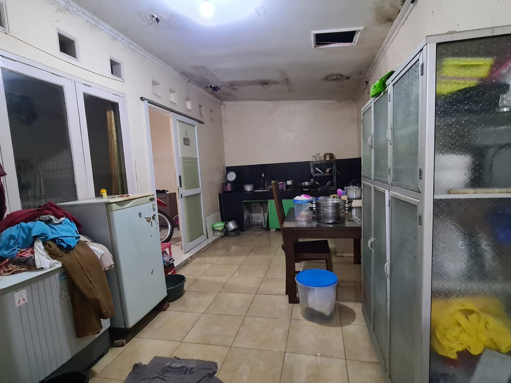 Rumah Nyaman Bangunan 1 Lantai di Cinere Lokasi Strategis