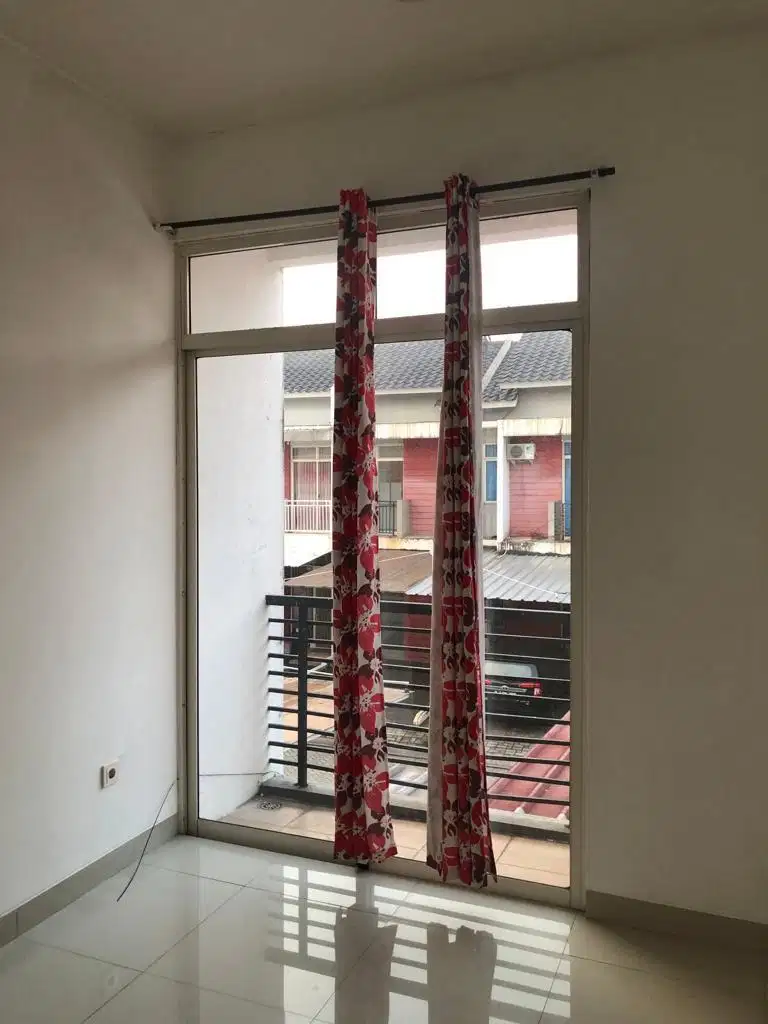 Termurah. Rumah minimalis Residence One, Serpong