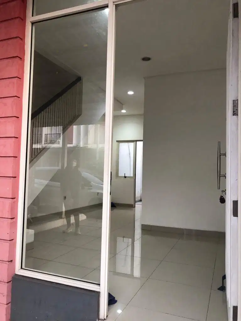 Termurah. Rumah minimalis Residence One, Serpong