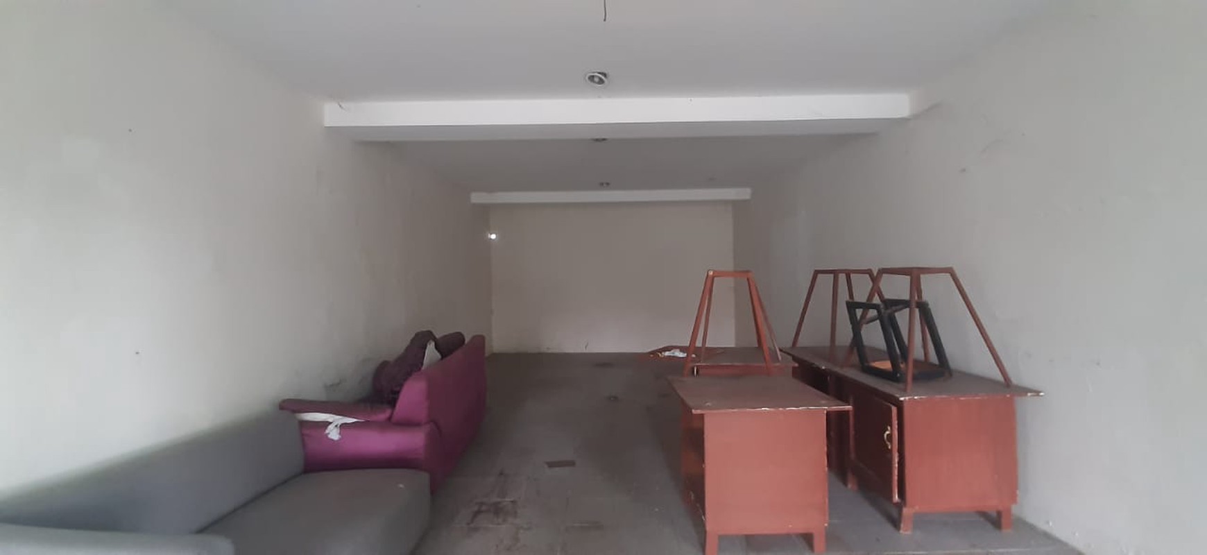 Disewakan Ruang Usaha untuk Food Court di Larangan