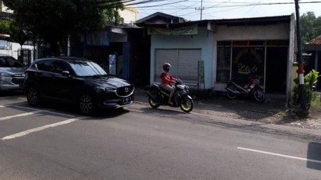 Dijual Rumah Usaha Nol Jalan Raya