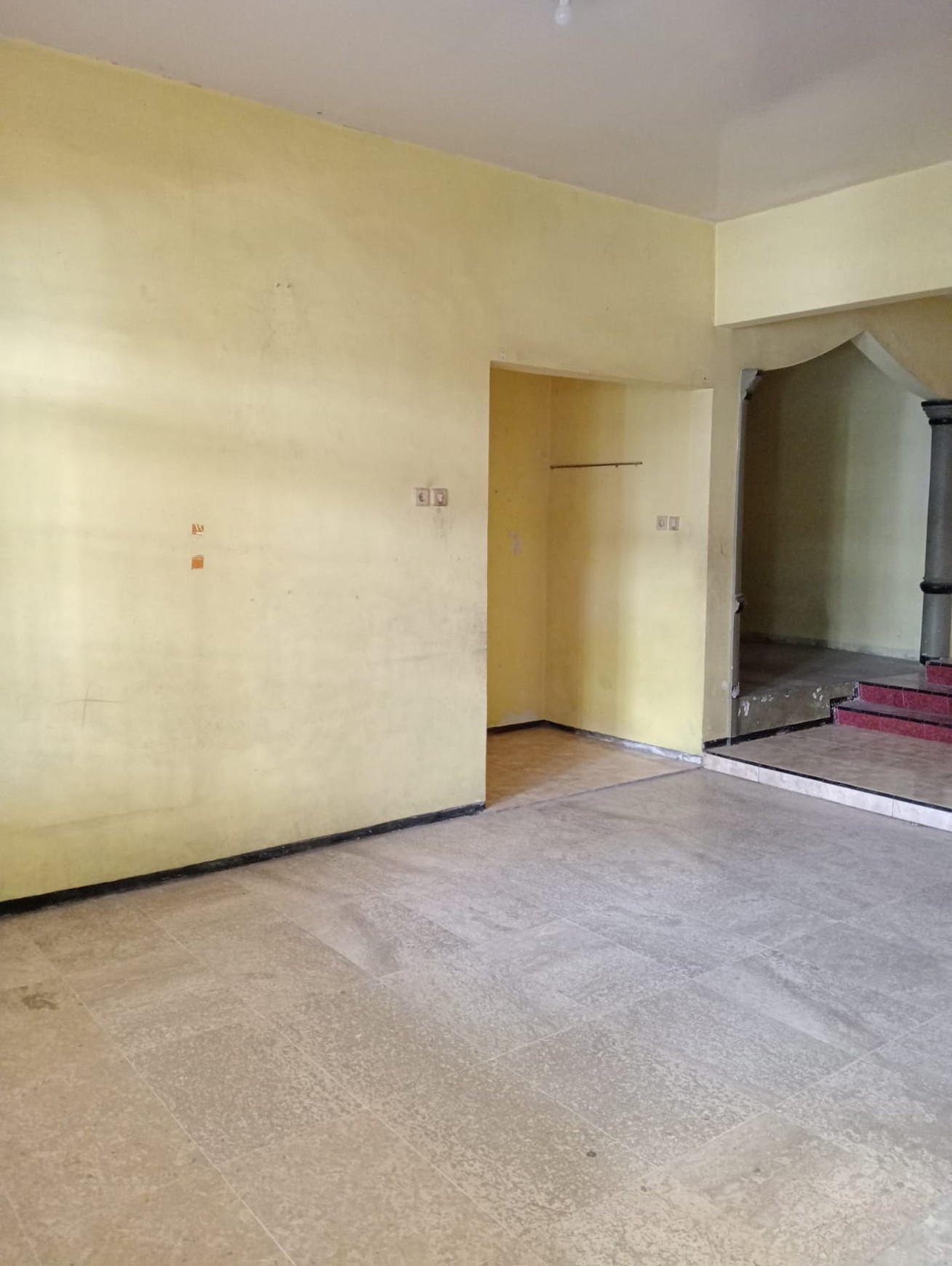 Rumah 2 Lantai di Perumahan Sambong Dukuh, Jombang