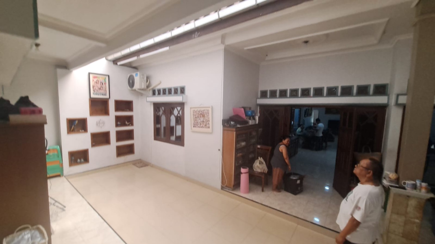 Rumah / Ruang Usaha Dijalan Raya Tajem, Dekat Lotte Mart Maguwoharjo Depok Sleman