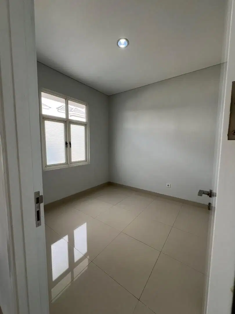 Fast Rent. Rumah Bagus Savia cluster Visana, BSD