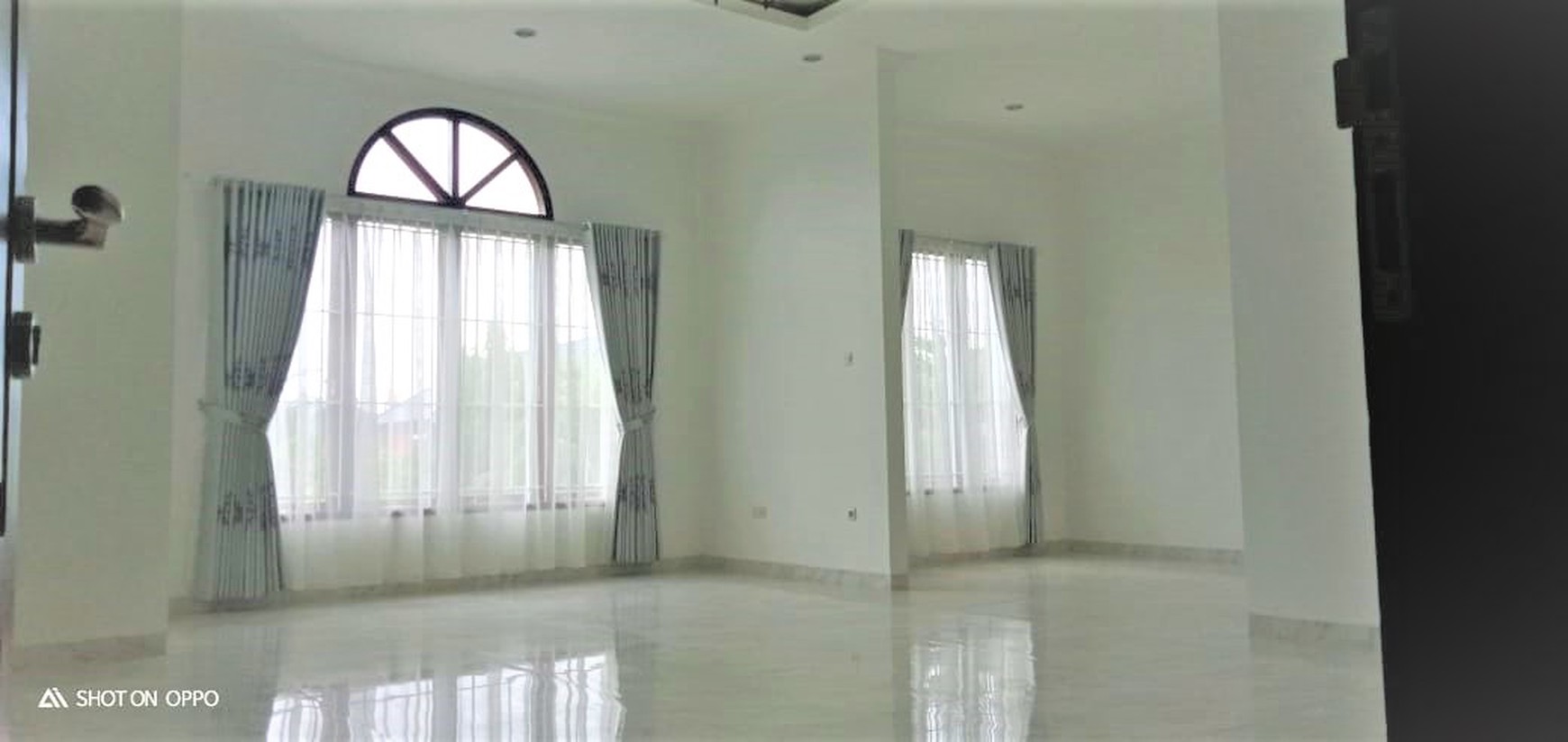 Rumah MEWAH Siap Huni dan Hunian Nyaman @Pondok Indah