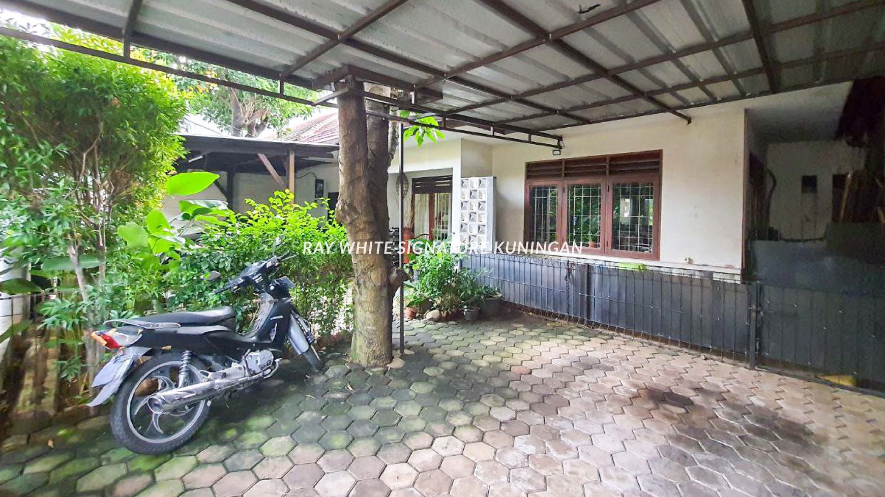 Jual Rumah Asri dan Tenang, Serta Lokasi yang Srategis di Cilandak