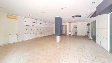 RUKO GANDENG LOKASI STRATEGIS DI TEBET, DEKAT SAHARJO, KUNINGAN, COCOK UNTUK CAFE, SHOWROOM, KANTOR BANK