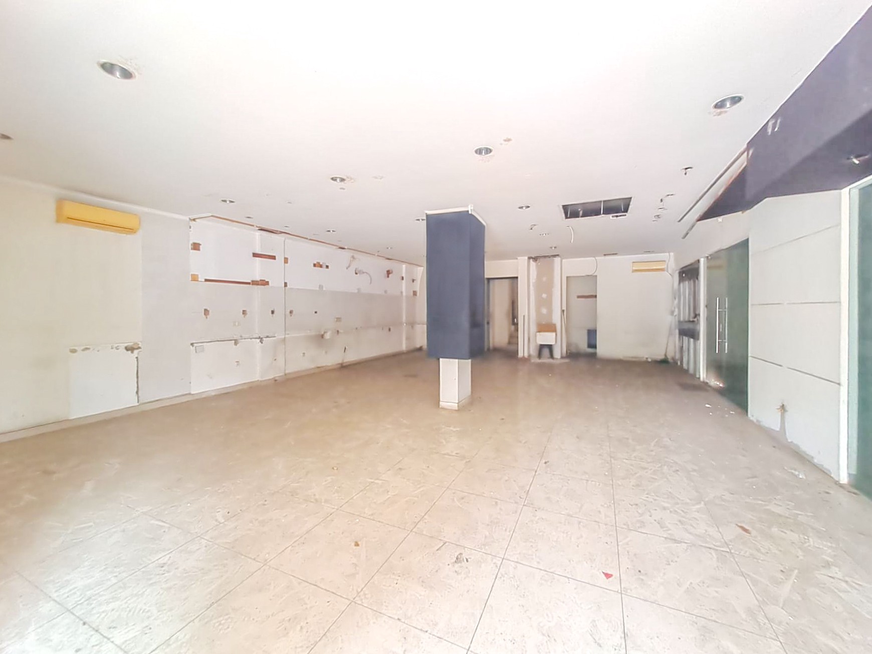 RUKO GANDENG LOKASI STRATEGIS DI TEBET, DEKAT SAHARJO, KUNINGAN, COCOK UNTUK CAFE, SHOWROOM, KANTOR BANK