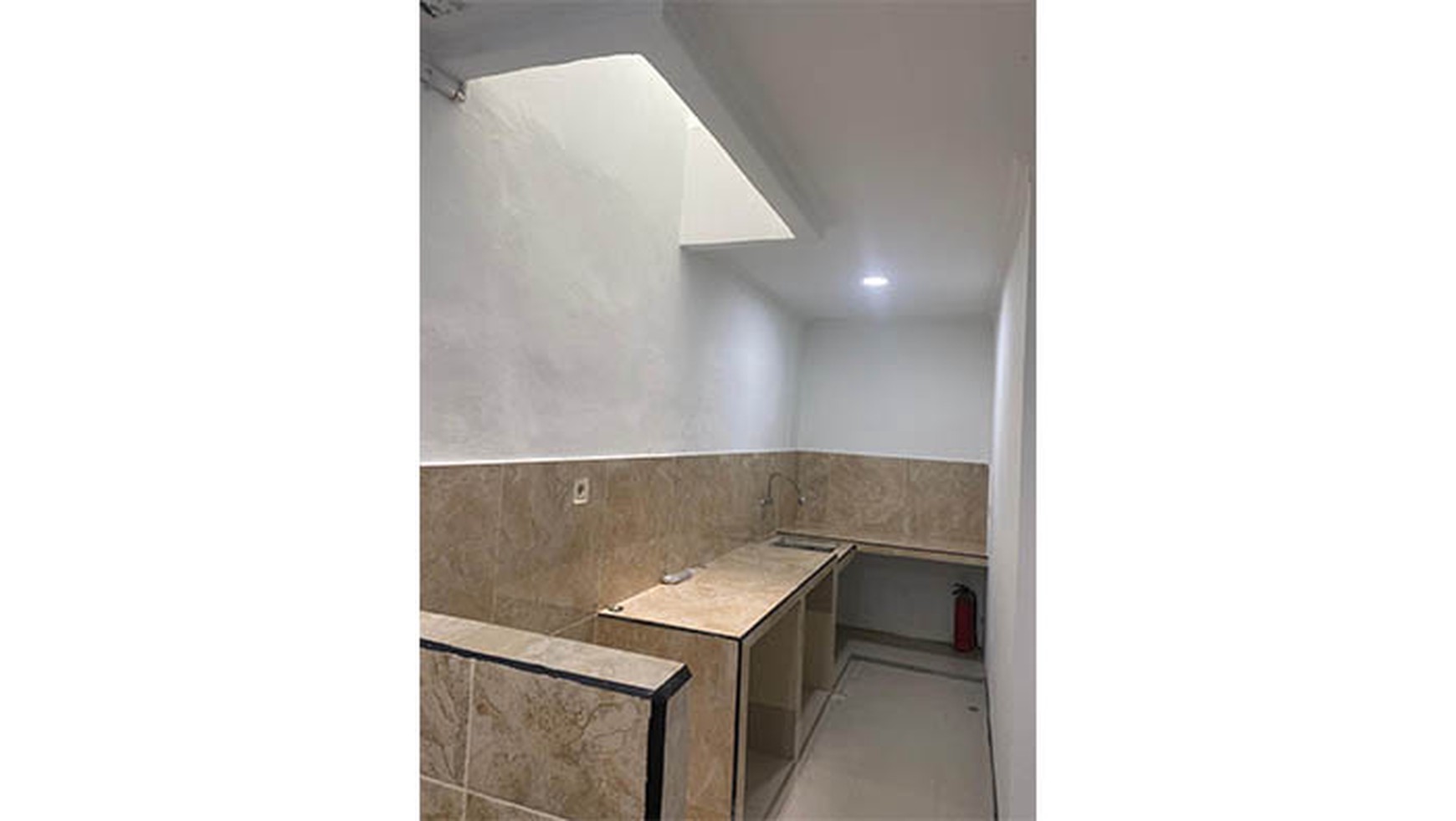 Rumah Siap Huni Royal Serpong Village, Tangerang