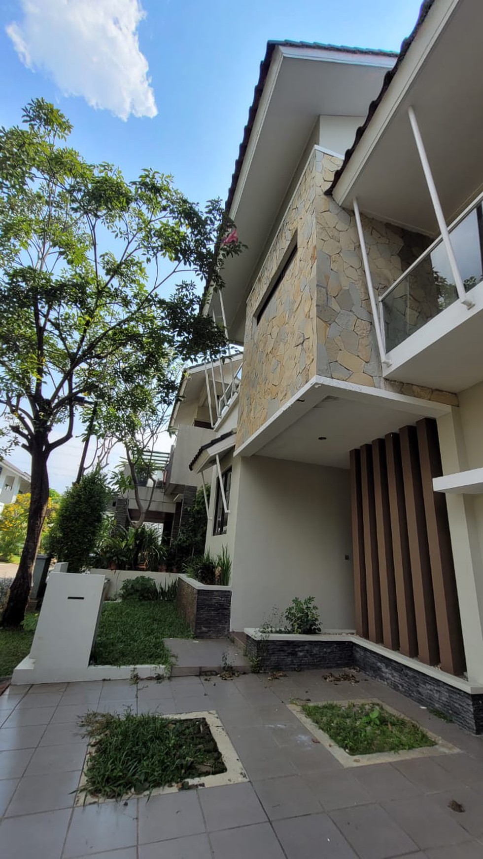 Rumah 2 Lantai Siap Huni dengan Hunian Nyaman dan Asri @Bintaro Sektor 7