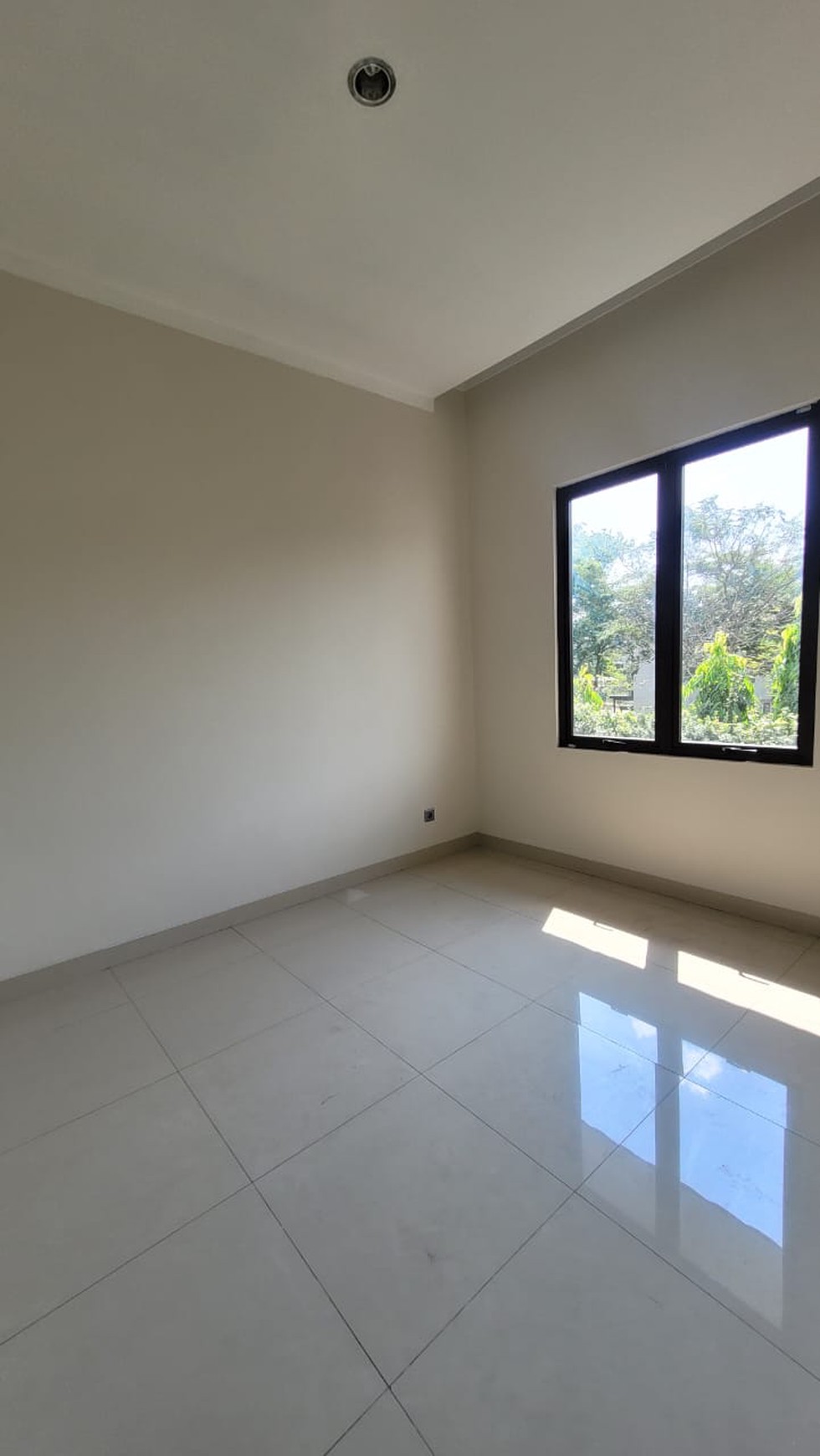 Rumah 2 Lantai Siap Huni dengan Hunian Nyaman dan Asri @Bintaro Sektor 7