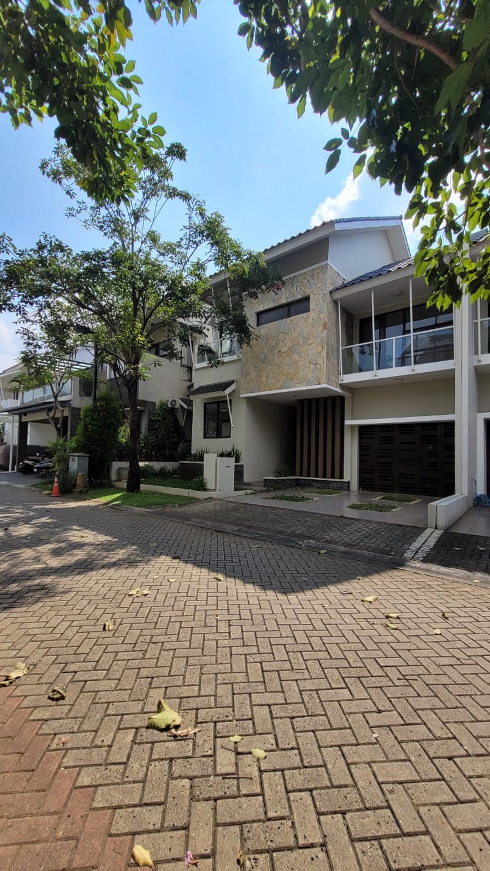 Rumah 2 Lantai Siap Huni dengan Hunian Nyaman dan Asri @Bintaro Sektor 7