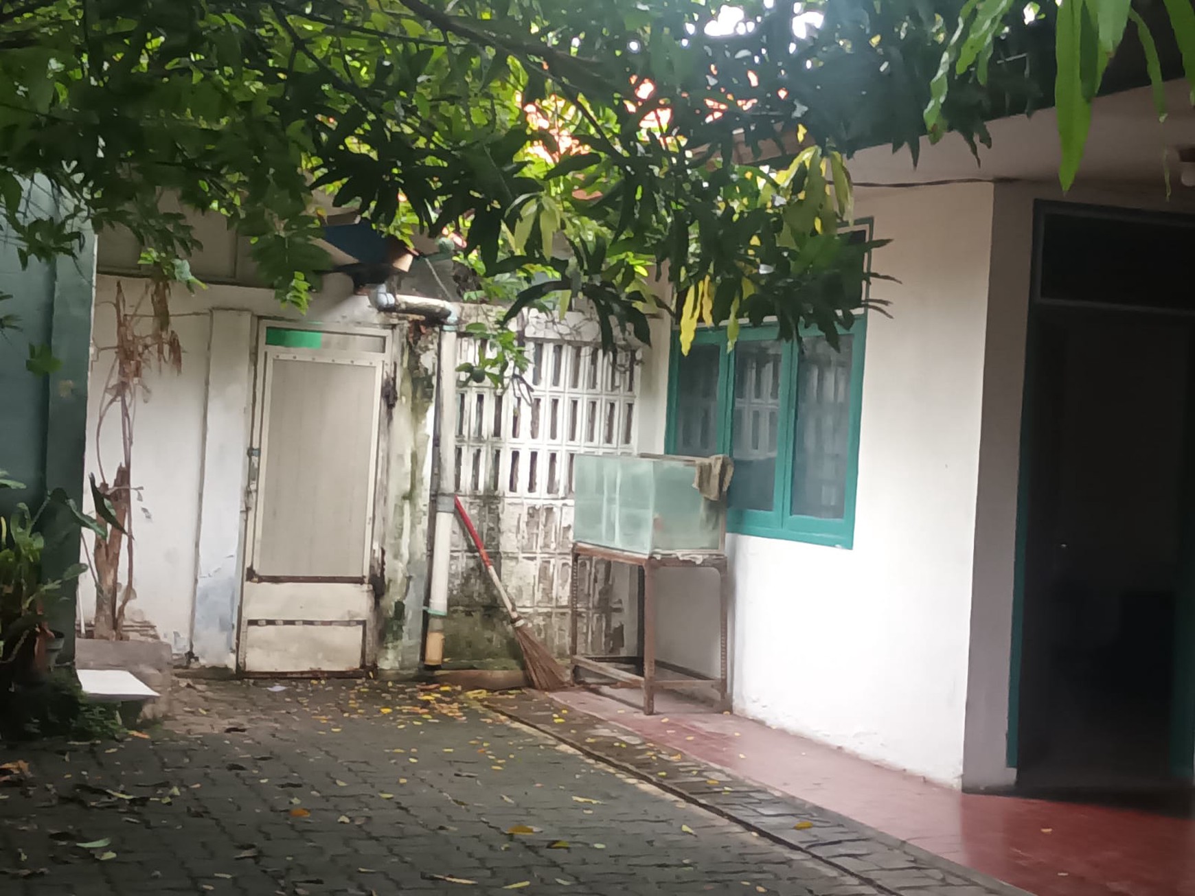 Rumah Bagus SHM Siap Huni Dengan Hunian Nyaman @Kebayoran Lama, Jakarta Selatan