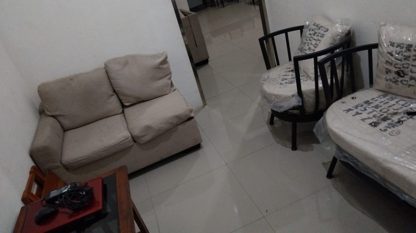 DI JUAL RUMAH MURAH 3 LANTAI FULL FURNISHED BANDUNG BARAT