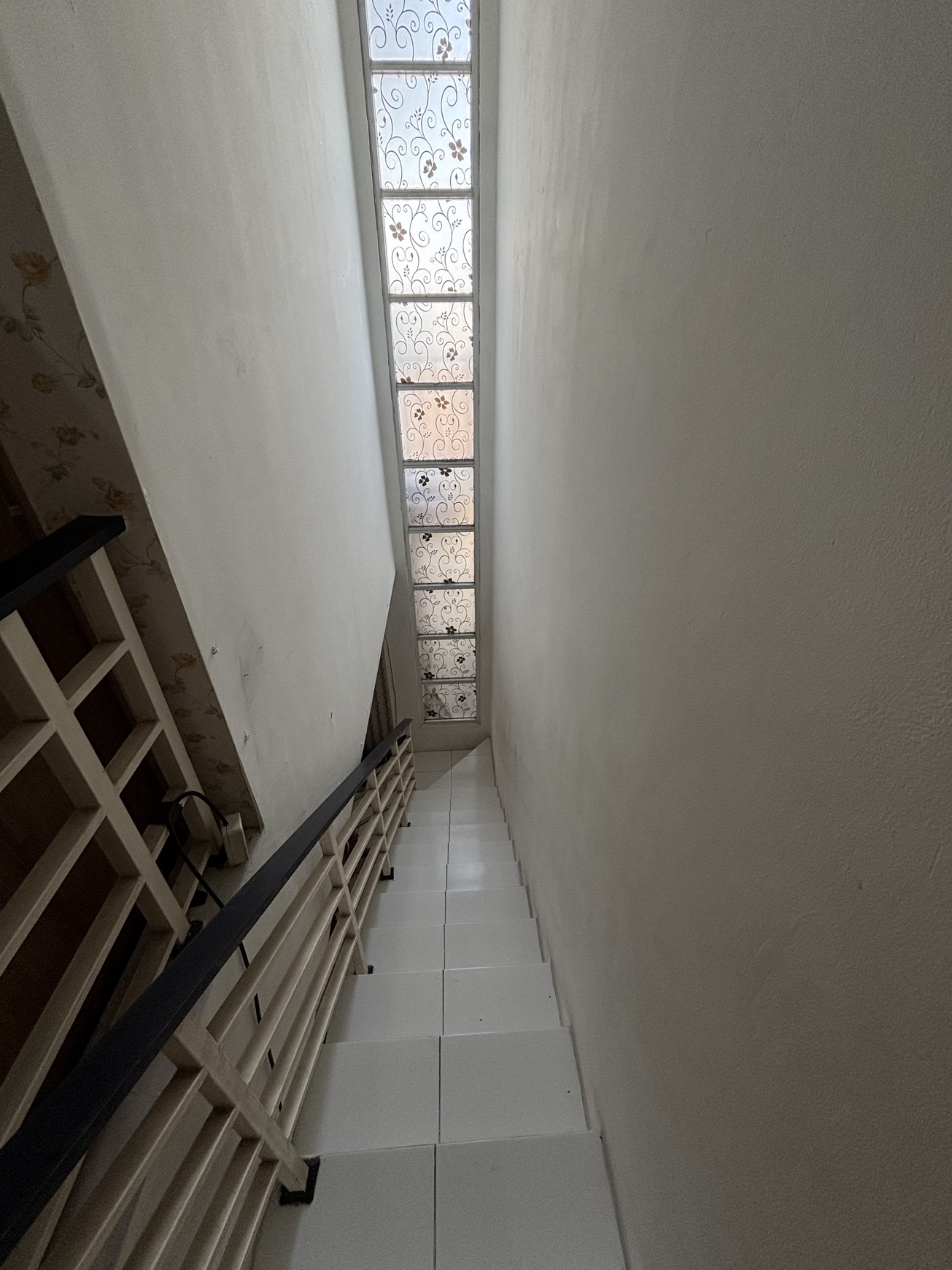 Rumah Cantik 2 Lantai di Citra Gran