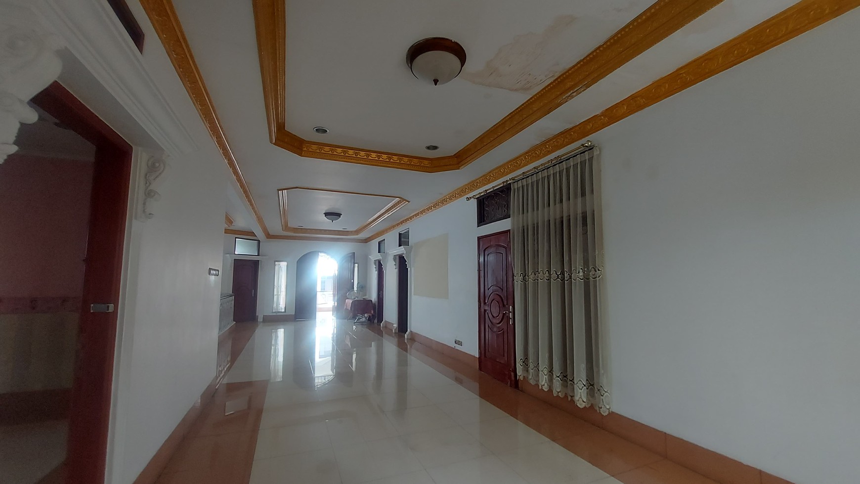  Disewakan Rumah di Kebayoran Lama dekat Gandaria City, Jakarta Selatan