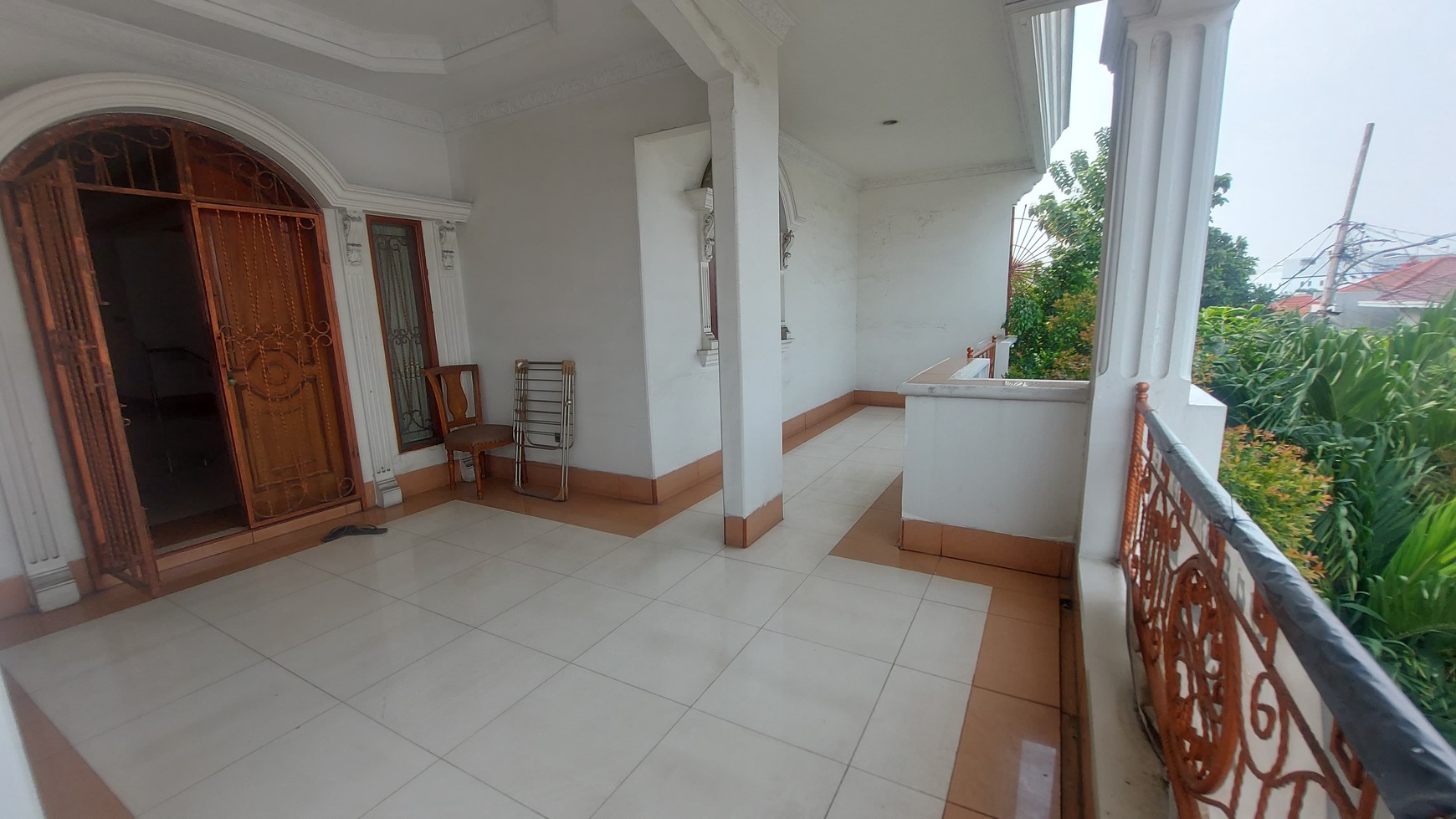  Disewakan Rumah di Kebayoran Lama dekat Gandaria City, Jakarta Selatan