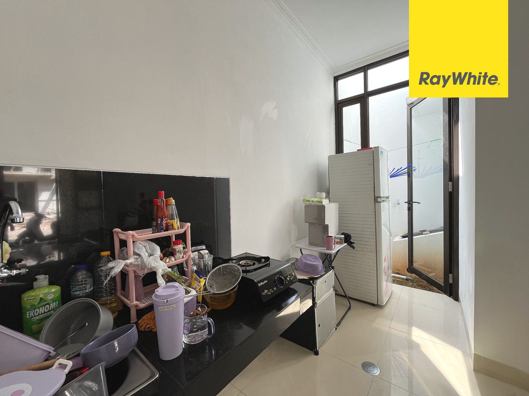 Rumah Siap Huni di Metland Transyogi, Cibubur