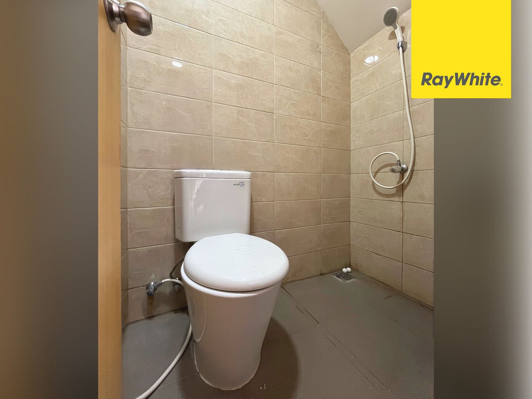 Rumah Siap Huni di Metland Transyogi, Cibubur