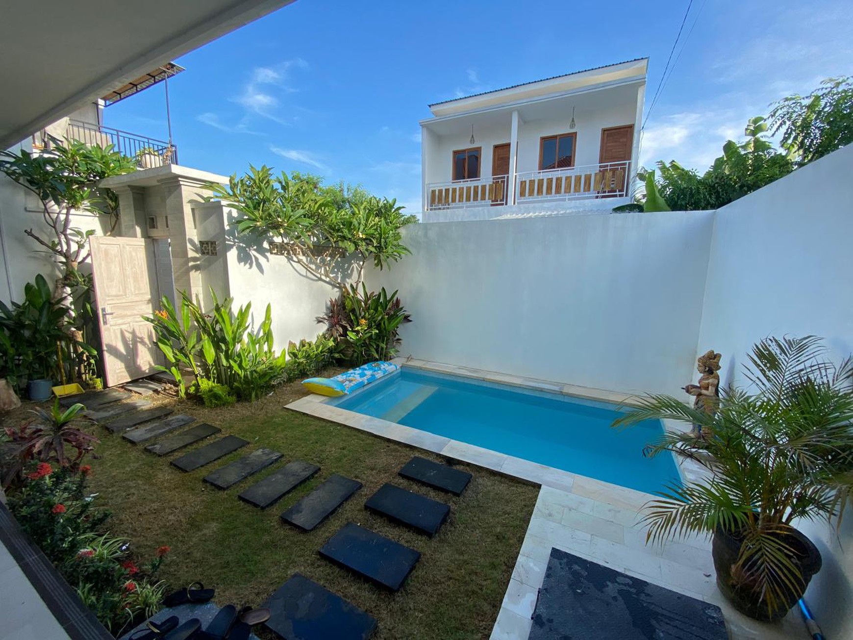 Villa 2 Bedrooms Padonan Canggu Bali
