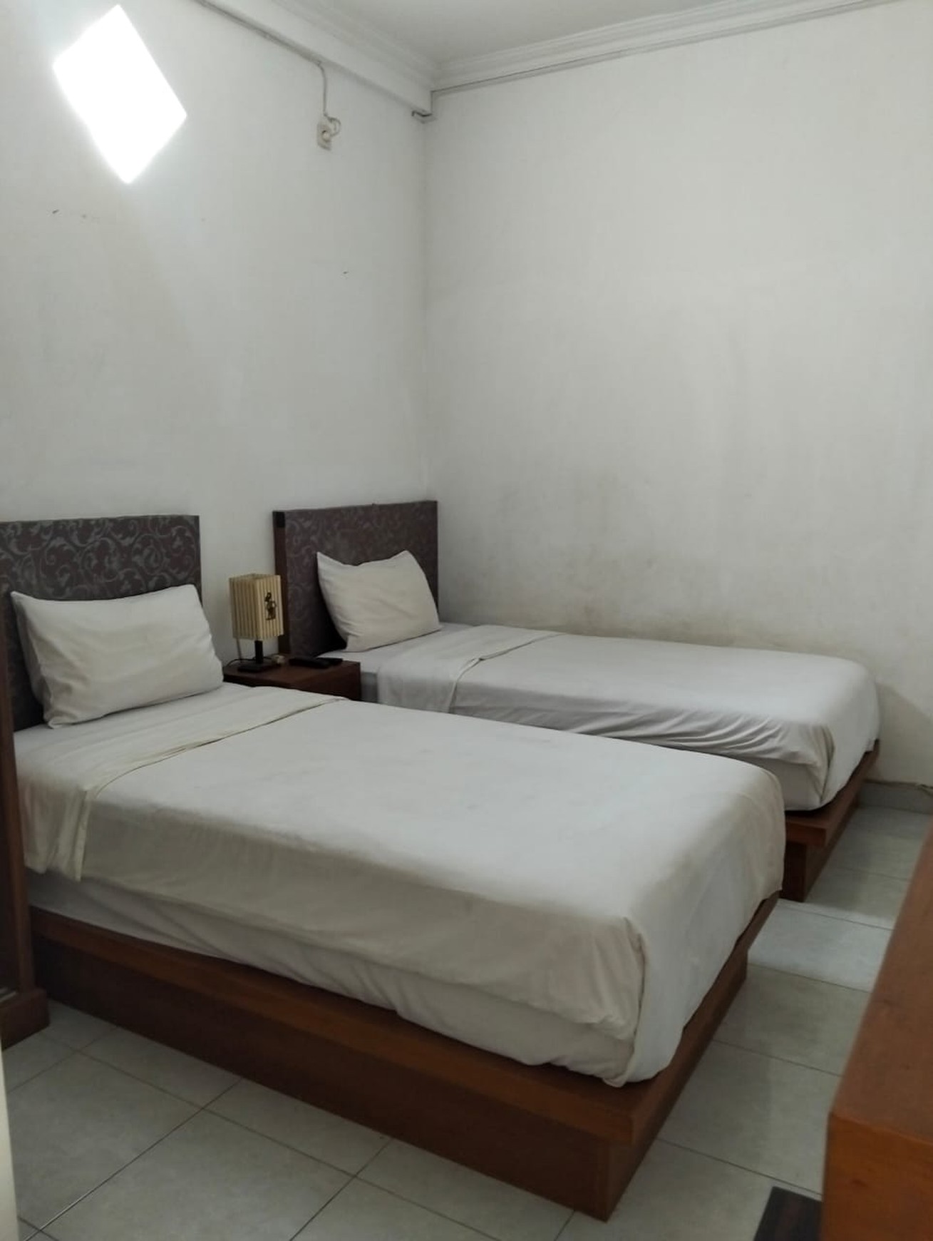 Homestay Furnish Strategis Area Jalan Tajem Dekat Stadion Maguharjo, Depok, Sleman