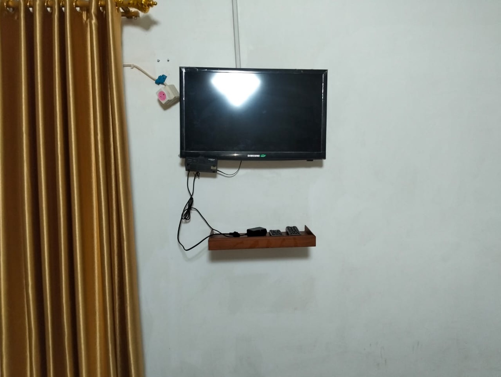 Homestay Furnish Strategis Area Jalan Tajem Dekat Stadion Maguharjo, Depok, Sleman