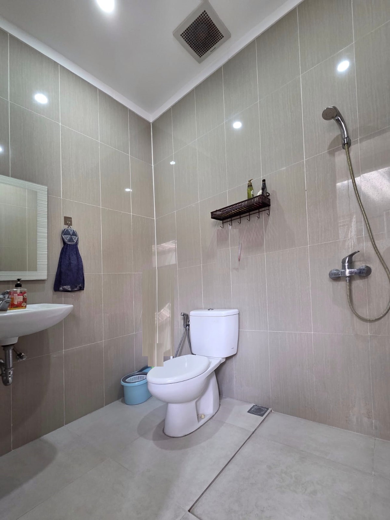 Hunian Eksklusif, Nyaman, dan Aman di Tengah Perumahan Elit  di Kebayoran Bintaro