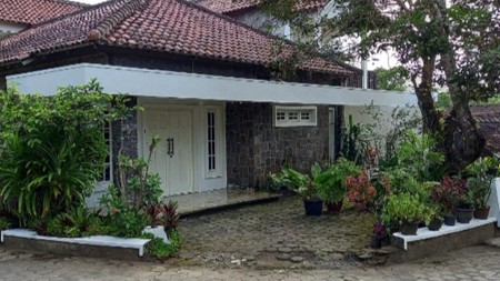 Rumah+Homestay Semi Furnish Berada Dekat Dengan Jalan Magelang-Jogja Sempu Bawah Tempuran Magelang