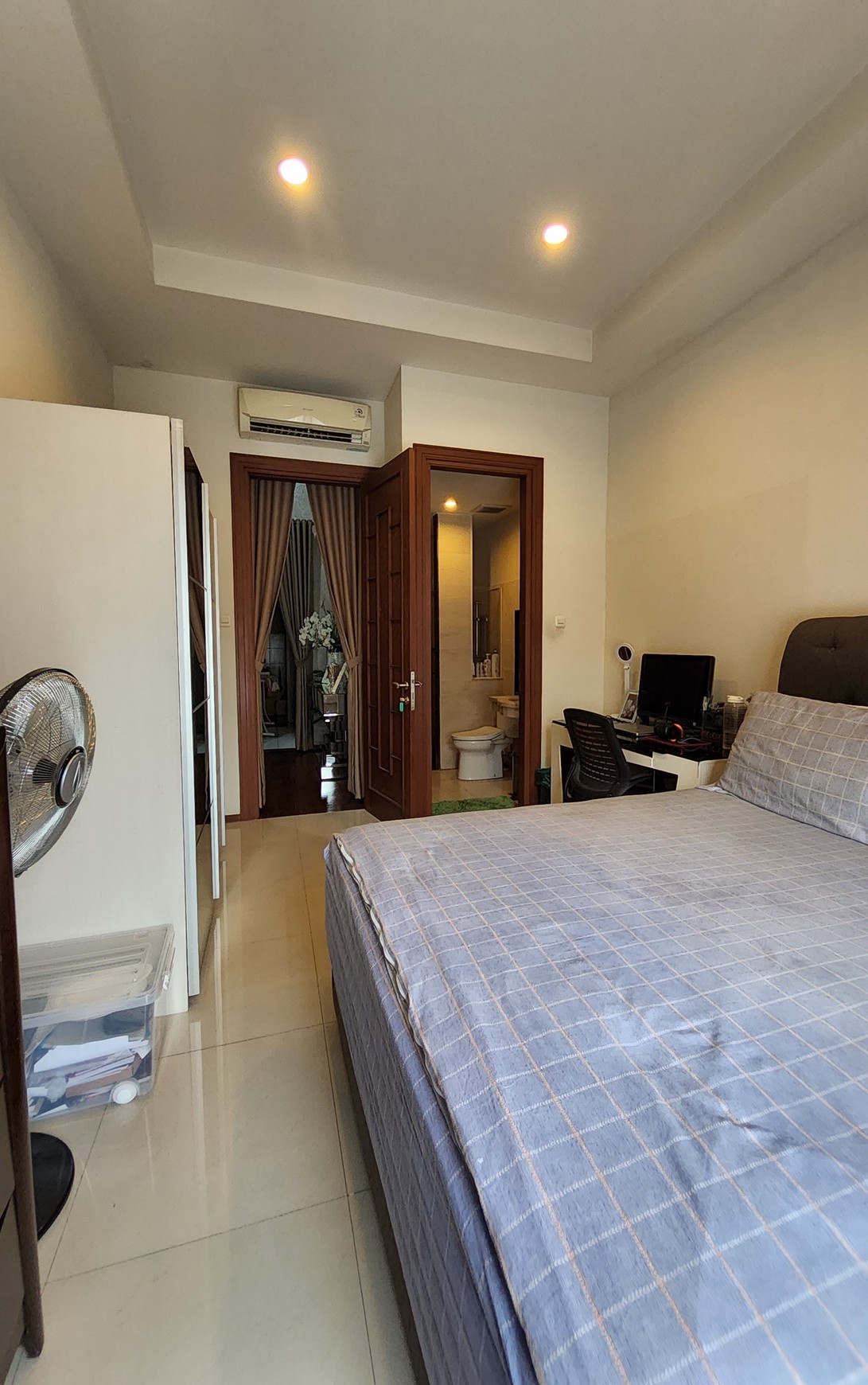 Rumah Mewah posisi Hook Siap Huni dan Asri di Kebayoran Essence Bintaro Sektor 7