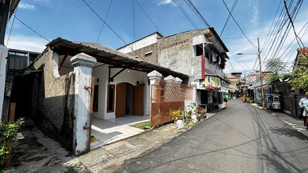 Rumah Terawat Akses 2 Mobil Bonus 13 Kontrakan, Di Karet Setiabudi, Hanya 5 Menit Ke Jl. Jend Sudirman