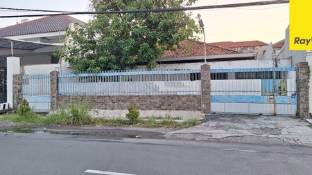 Dijual Rumah SHM di Jl Dharmahusada Surabaya